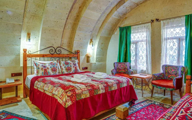 Atax Cave House